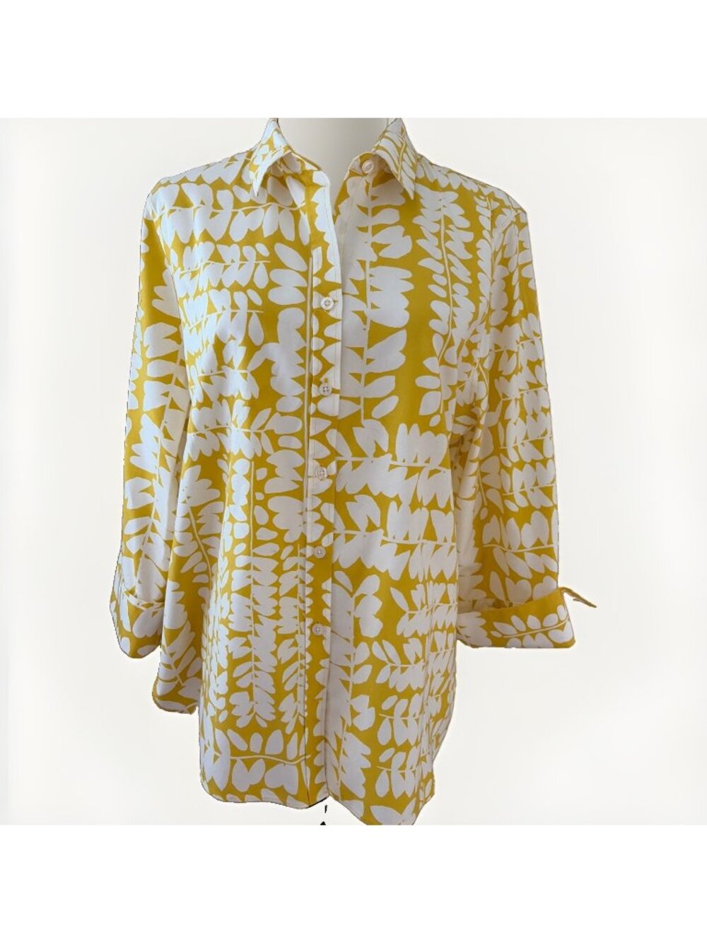 Chico's Women's Button Up Shirt Size 12 Yellow Leaf Print No Iron Stretch Luxe